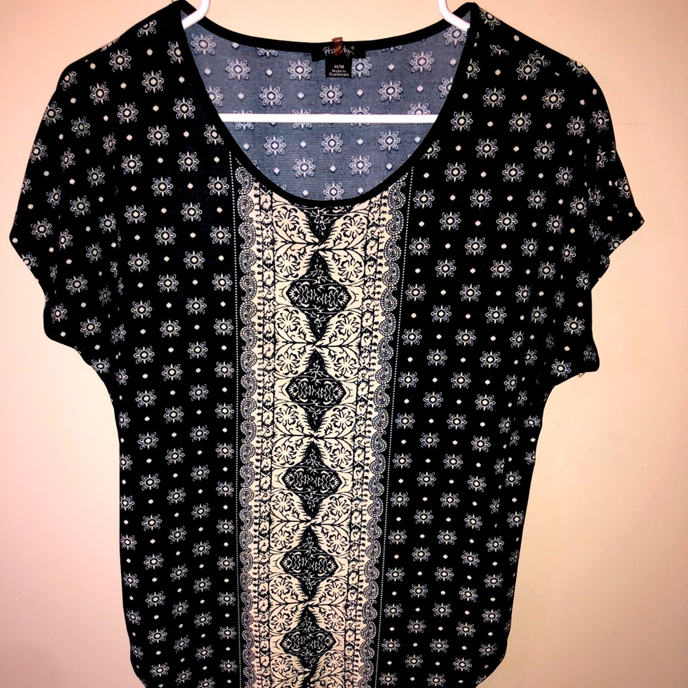 Patterned Blouse - Casual or Formal